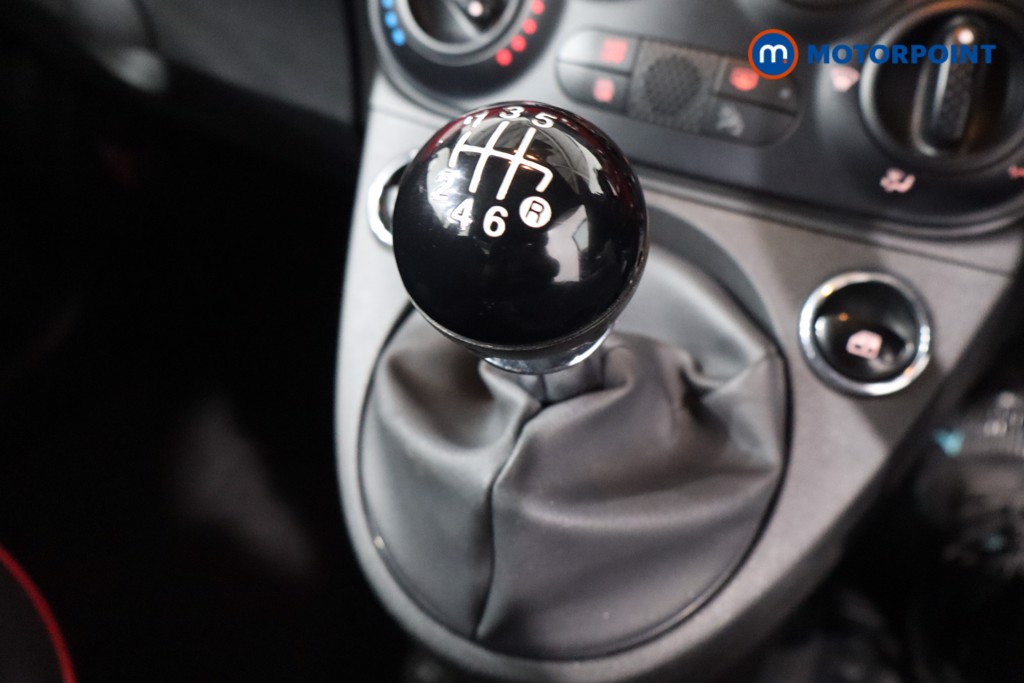 Fiat 500 RED Manual Petrol-Electric Hybrid Hatchback - Stock Number (1565953) - 14th supplementary image