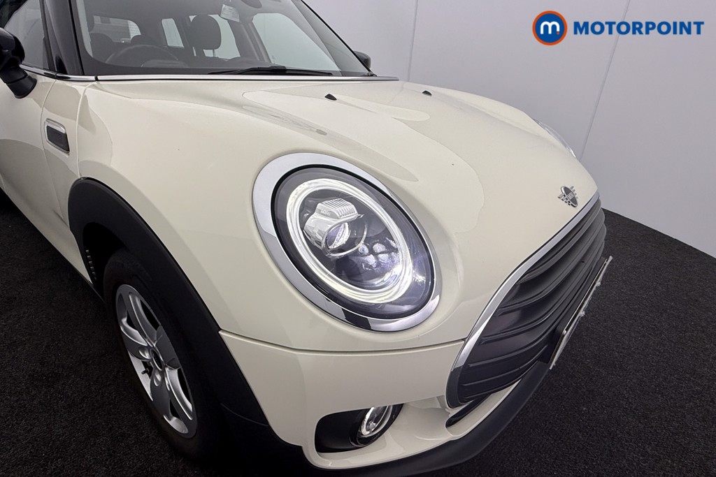 Mini Clubman Cooper Classic Manual Petrol Estate - Stock Number (1566004) - 13th supplementary image