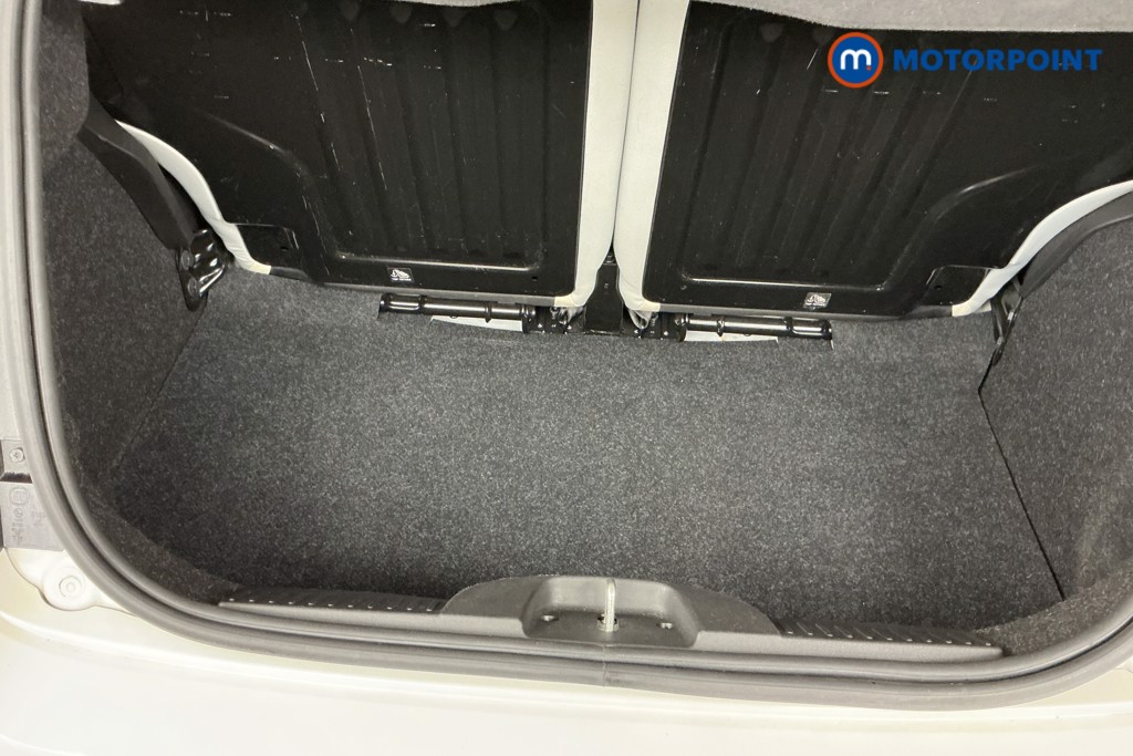Fiat 500 Dolcevita Plus Manual Petrol-Electric Hybrid Hatchback - Stock Number (1566049) - 2nd supplementary image