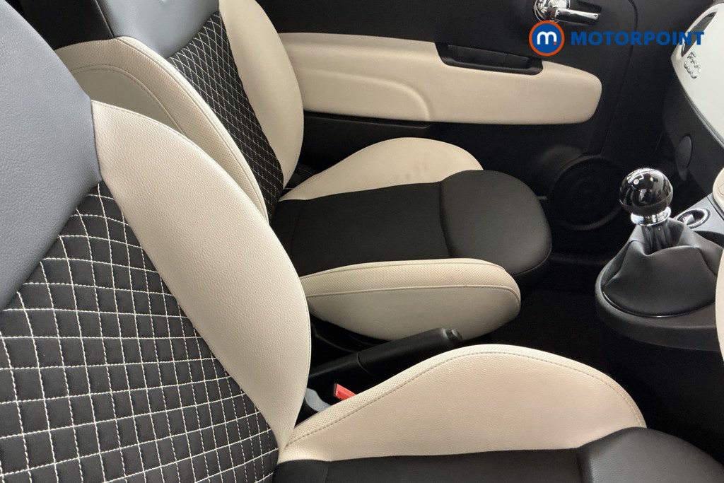 Fiat 500 Dolcevita Plus Manual Petrol-Electric Hybrid Hatchback - Stock Number (1566049) - 4th supplementary image