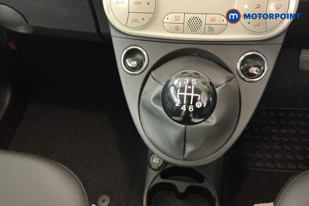 Fiat 500 Dolcevita Plus Manual Petrol-Electric Hybrid Hatchback - Stock Number (1566049) - 11th supplementary image