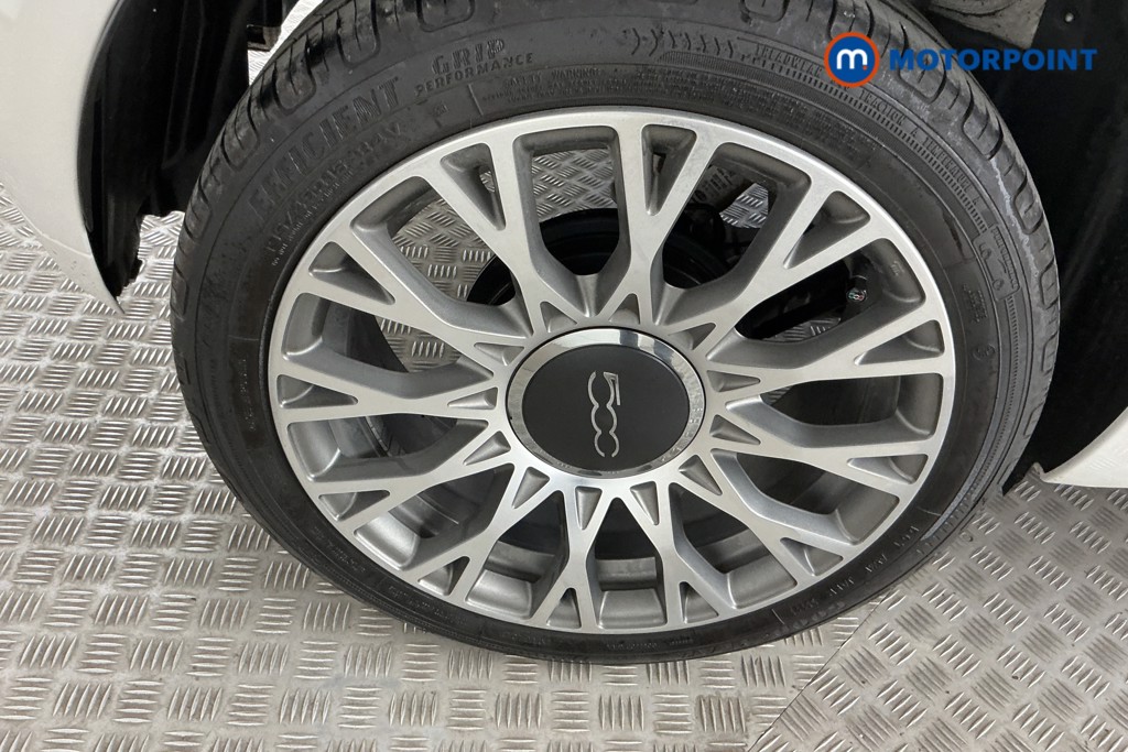 Fiat 500 Dolcevita Plus Manual Petrol-Electric Hybrid Hatchback - Stock Number (1566049) - 28th supplementary image