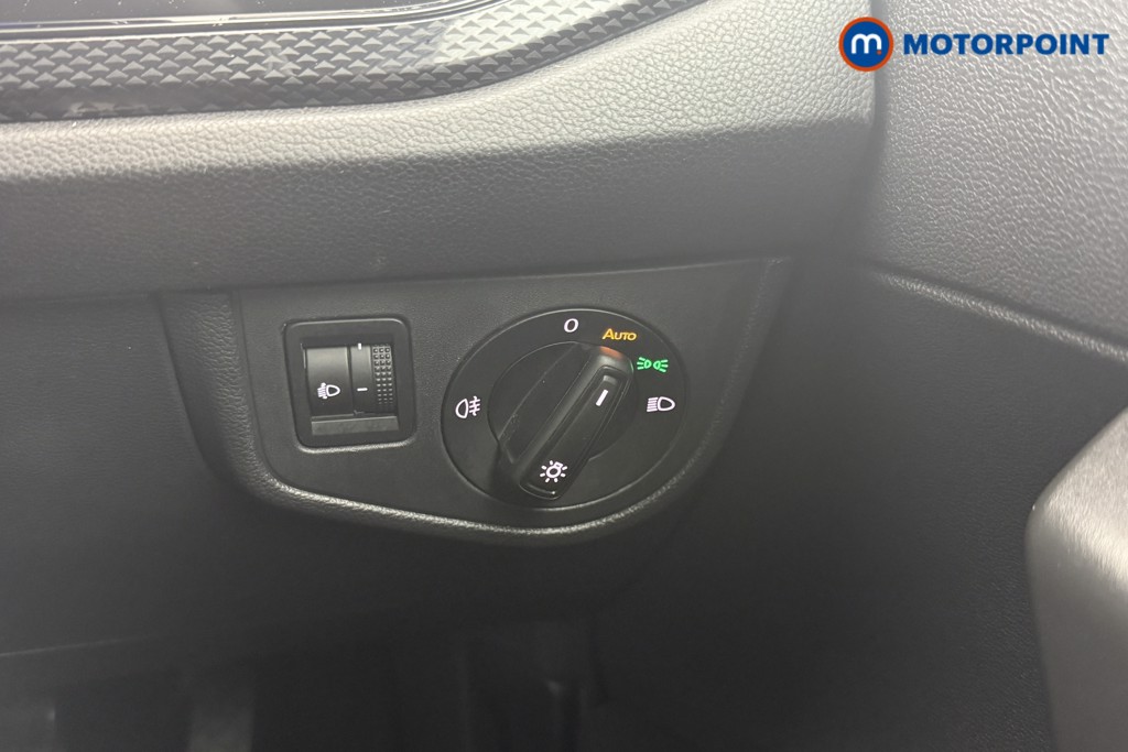 Volkswagen Polo Life Automatic Petrol Hatchback - Stock Number (1566082) - 10th supplementary image