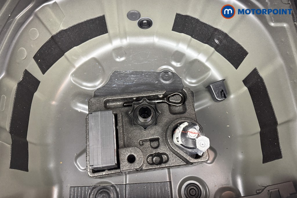 Volkswagen Polo Life Automatic Petrol Hatchback - Stock Number (1566082) - 23rd supplementary image