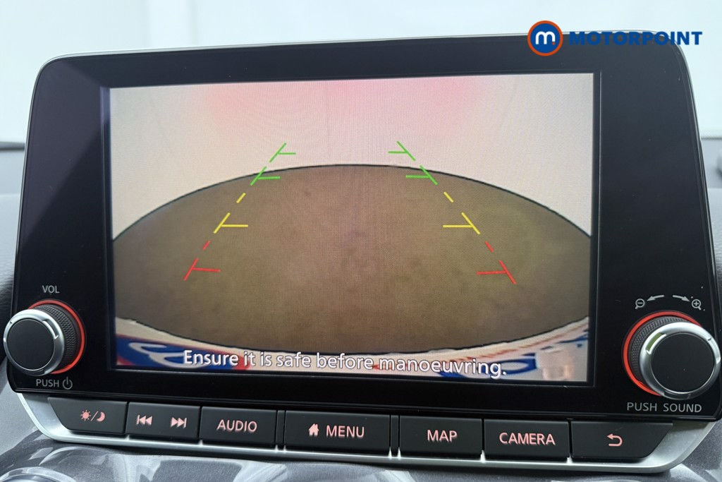 Nissan Juke N-Connecta Manual Petrol SUV - Stock Number (1566111) - 3rd supplementary image