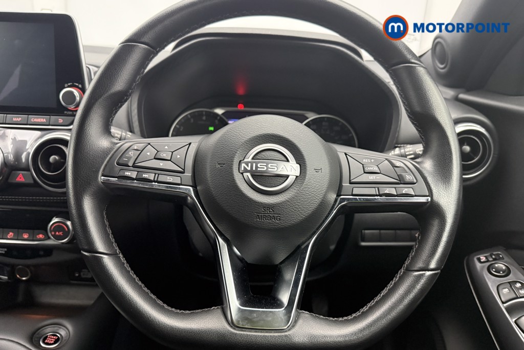 Nissan Juke N-Connecta Manual Petrol SUV - Stock Number (1566111) - 5th supplementary image
