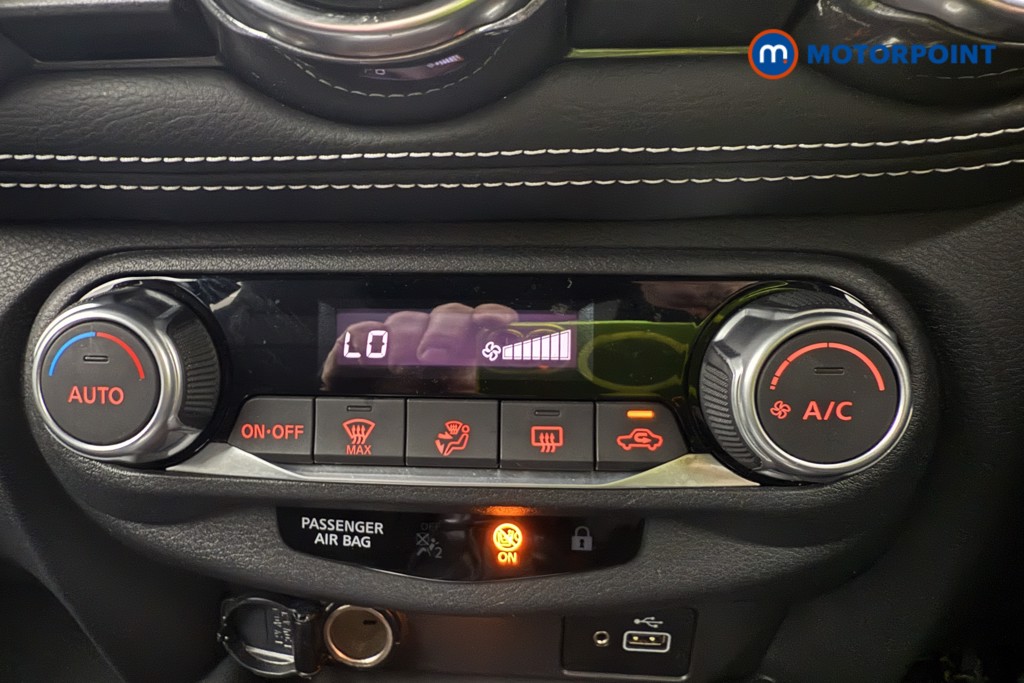Nissan Juke N-Connecta Manual Petrol SUV - Stock Number (1566111) - 16th supplementary image