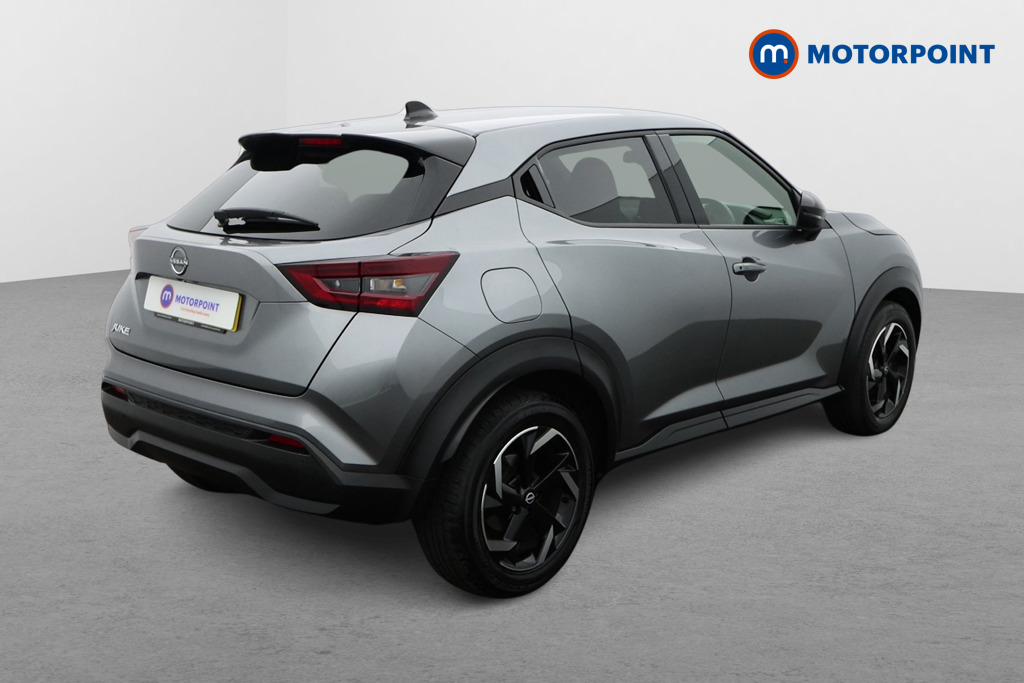 Nissan Juke N-Connecta Manual Petrol SUV - Stock Number (1566118) - Drivers side rear corner