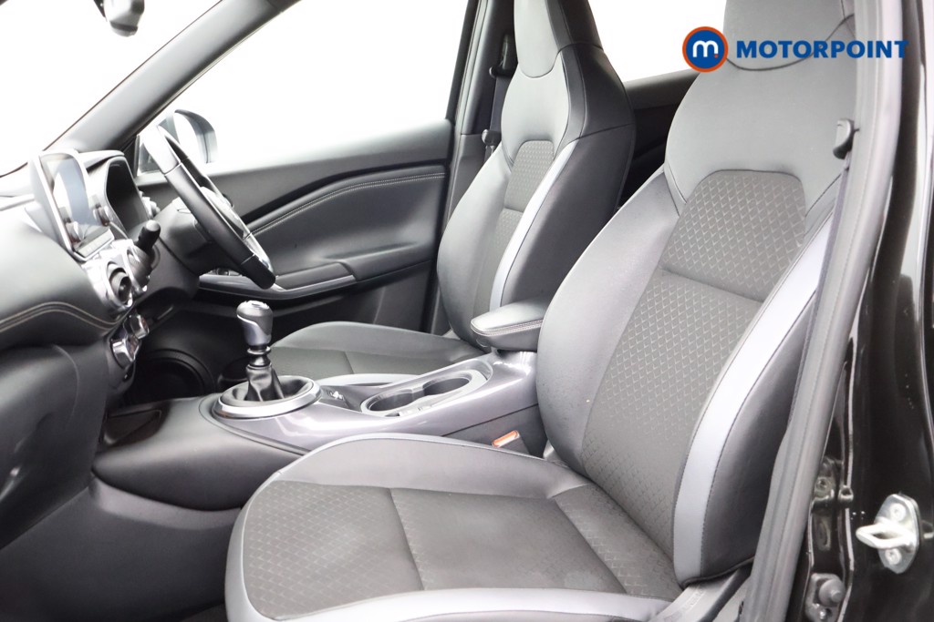 Nissan Juke N-Connecta Manual Petrol SUV - Stock Number (1566154) - 18th supplementary image