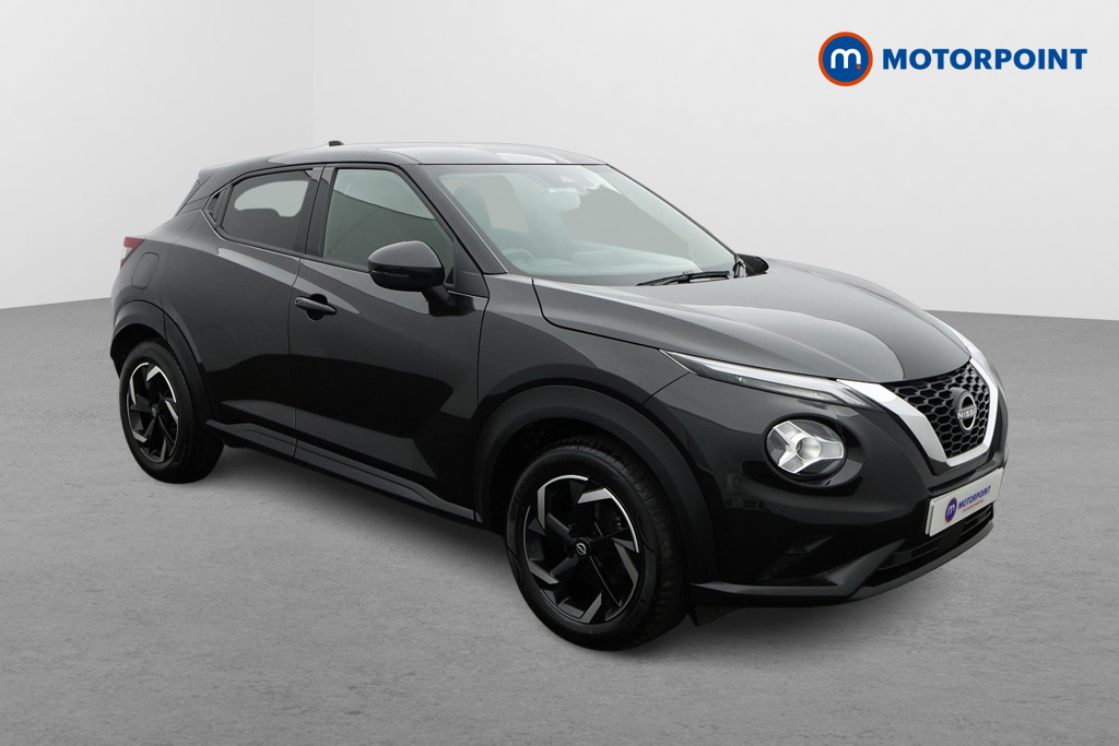 Nissan Juke N-Connecta Manual Petrol SUV - Stock Number (1566154) - Drivers side front corner