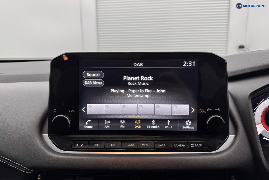 Nissan Qashqai N-Connecta Manual Petrol SUV - Stock Number (1566412) - 2nd supplementary image