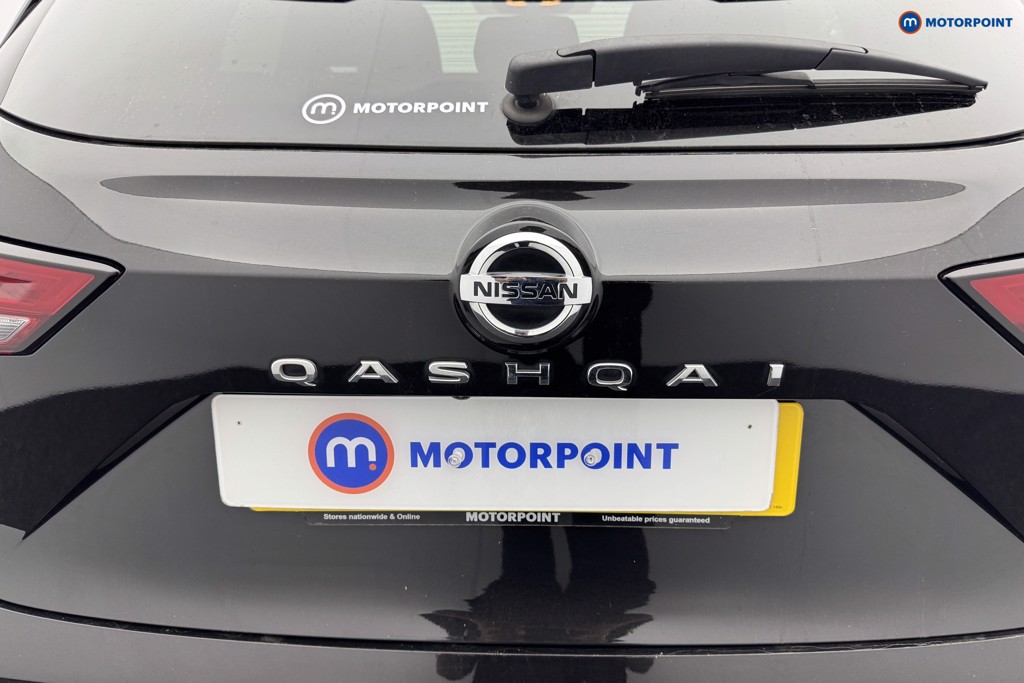 Nissan Qashqai N-Connecta Manual Petrol SUV - Stock Number (1566412) - 19th supplementary image