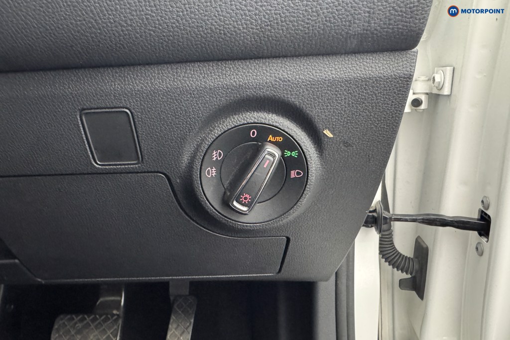 Seat Arona Xcellence Lux Automatic Petrol SUV - Stock Number (1566460) - 15th supplementary image