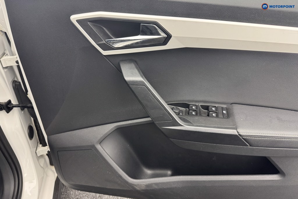Seat Arona Xcellence Lux Automatic Petrol SUV - Stock Number (1566460) - 16th supplementary image