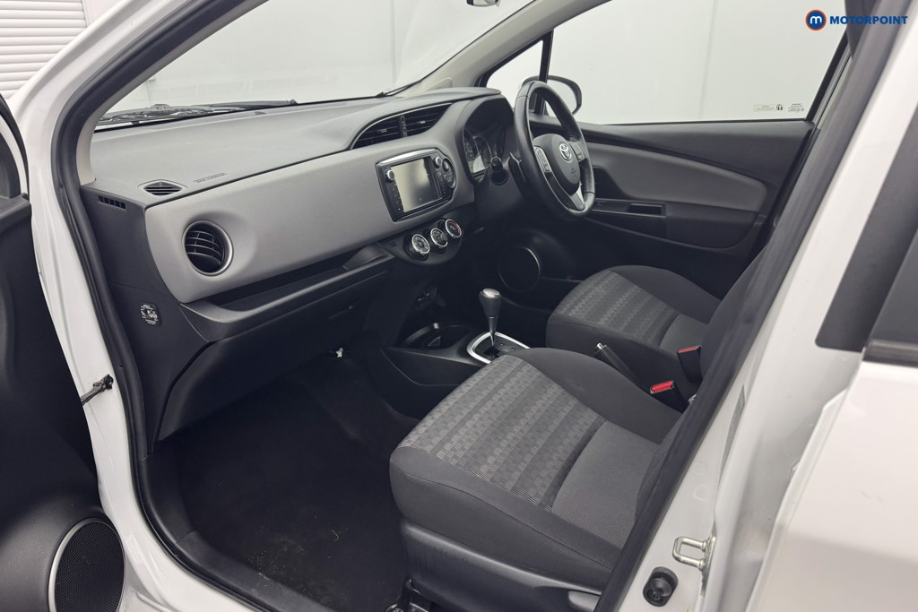 Toyota Yaris Icon Automatic Petrol Hatchback - Stock Number (1566730) - 6th supplementary image