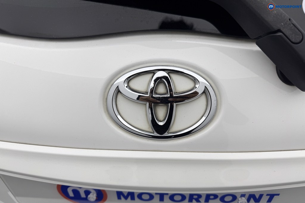 Toyota Yaris Icon Automatic Petrol Hatchback - Stock Number (1566730) - 16th supplementary image