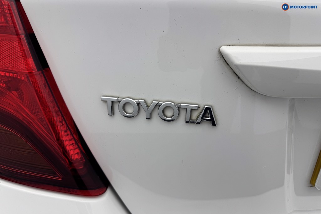Toyota Yaris Icon Automatic Petrol Hatchback - Stock Number (1566730) - 17th supplementary image