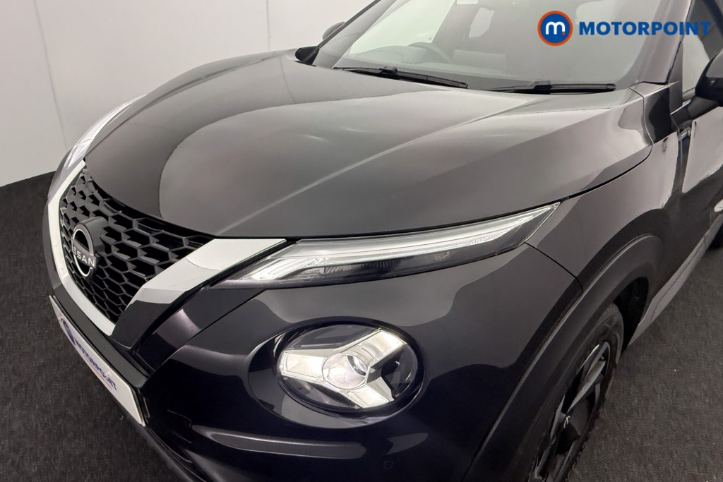 Nissan Juke N-Connecta Manual Petrol SUV - Stock Number (1566919) - 15th supplementary image