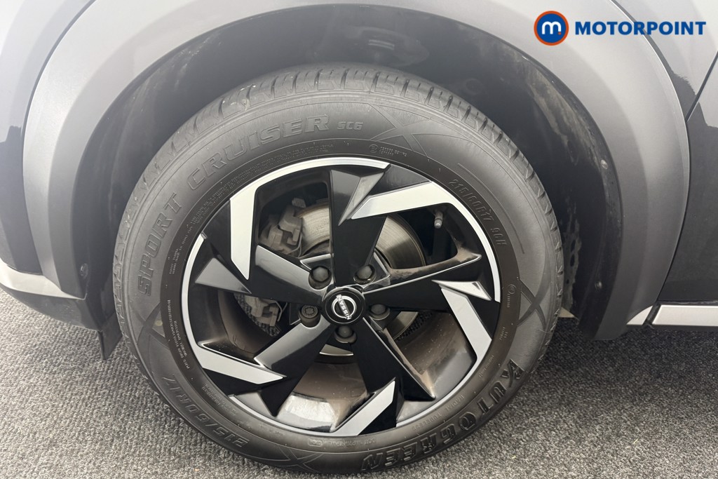 Nissan Juke N-Connecta Manual Petrol SUV - Stock Number (1566919) - 26th supplementary image