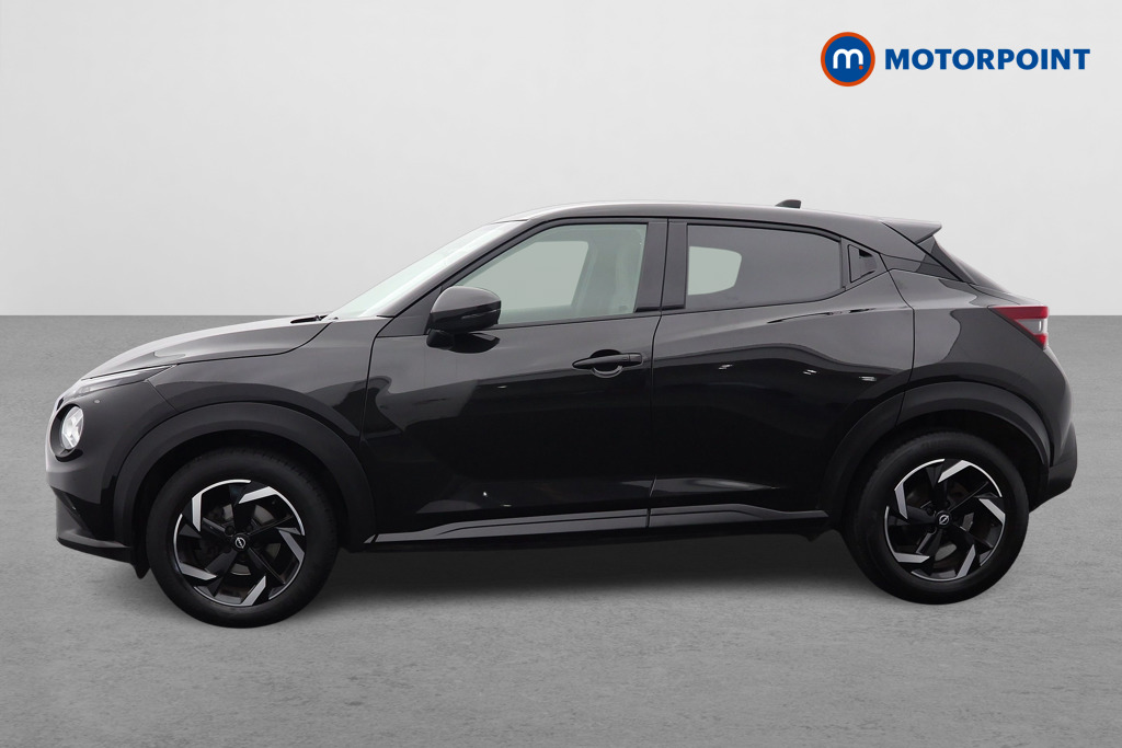 Nissan Juke N-Connecta Manual Petrol SUV - Stock Number (1566919) - Passenger side