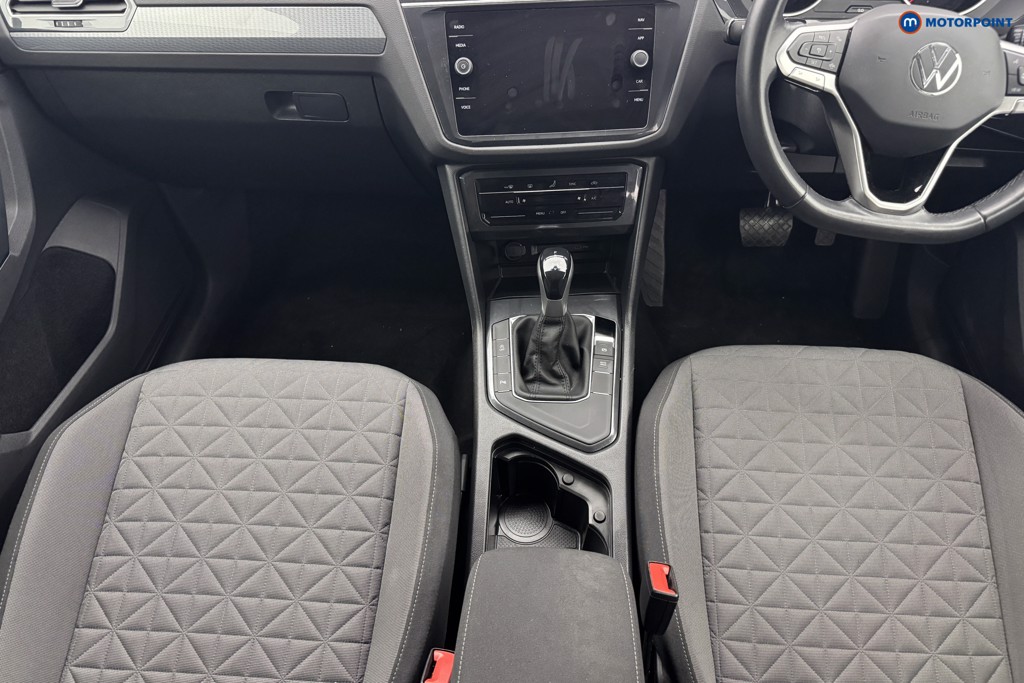Volkswagen Tiguan Life Automatic Diesel SUV - Stock Number (1566941) - 5th supplementary image