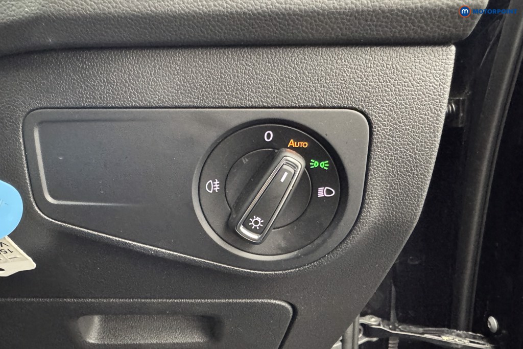 Volkswagen Tiguan Life Automatic Diesel SUV - Stock Number (1566941) - 15th supplementary image