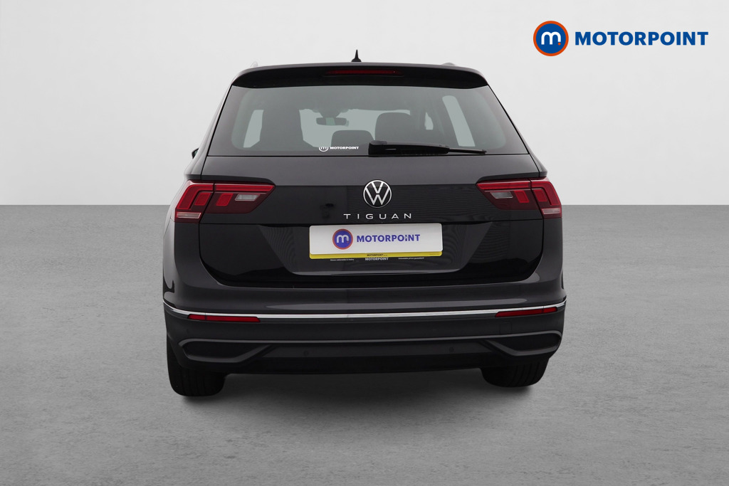 Volkswagen Tiguan Life Automatic Diesel SUV - Stock Number (1566941) - Rear bumper