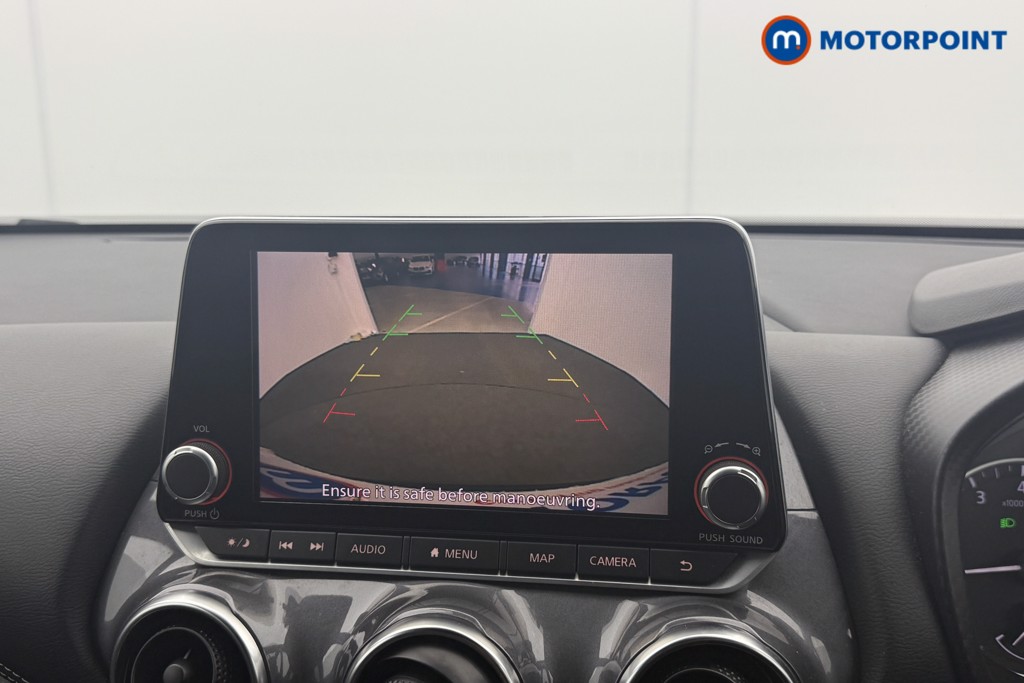 Nissan Juke N-Connecta Manual Petrol SUV - Stock Number (1566961) - 13th supplementary image