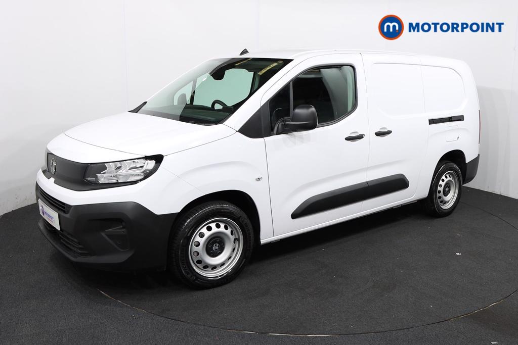 Vauxhall Combo Cargo Prime Manual Diesel Crew Bus - Stock Number (1567012) - Passenger side front corner