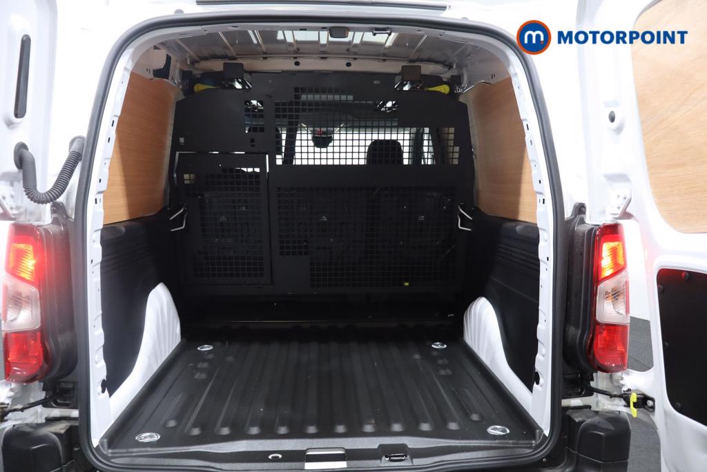 Vauxhall Combo Cargo Prime Manual Diesel Crew Bus - Stock Number (1567012) - 21st supplementary image