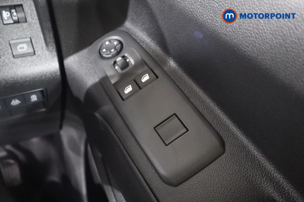 Vauxhall Combo Cargo Prime Manual Diesel Crew Bus - Stock Number (1567030) - 13th supplementary image
