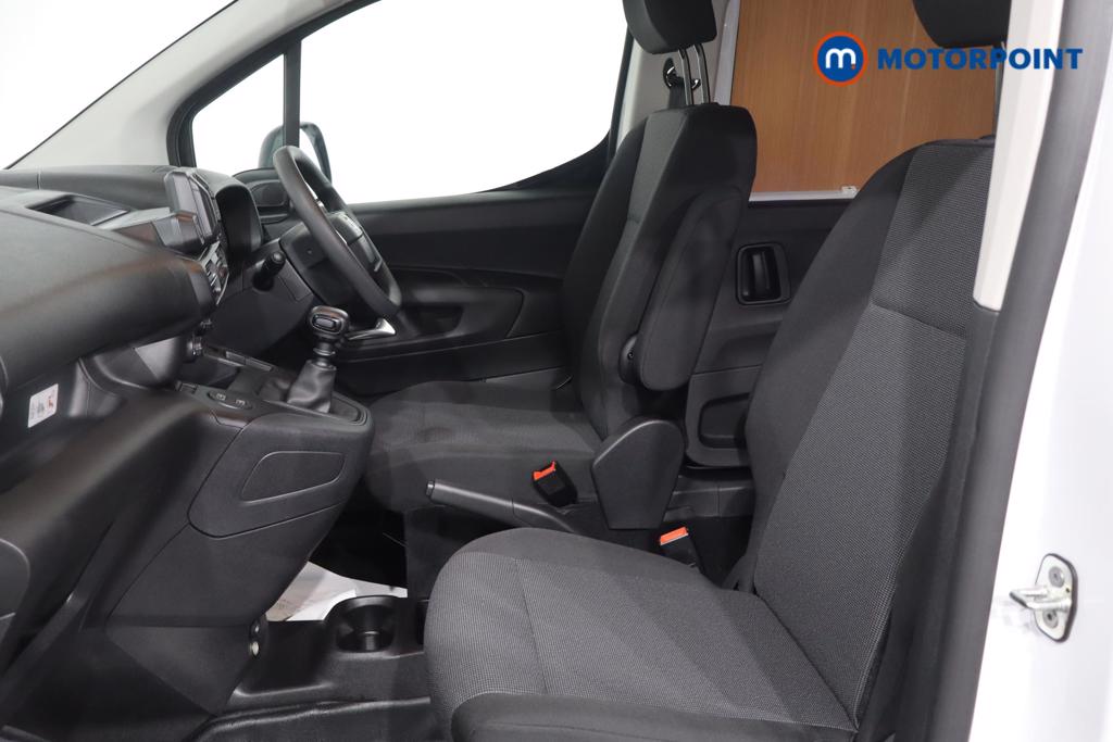 Vauxhall Combo Cargo Prime Manual Diesel Crew Bus - Stock Number (1567030) - 15th supplementary image