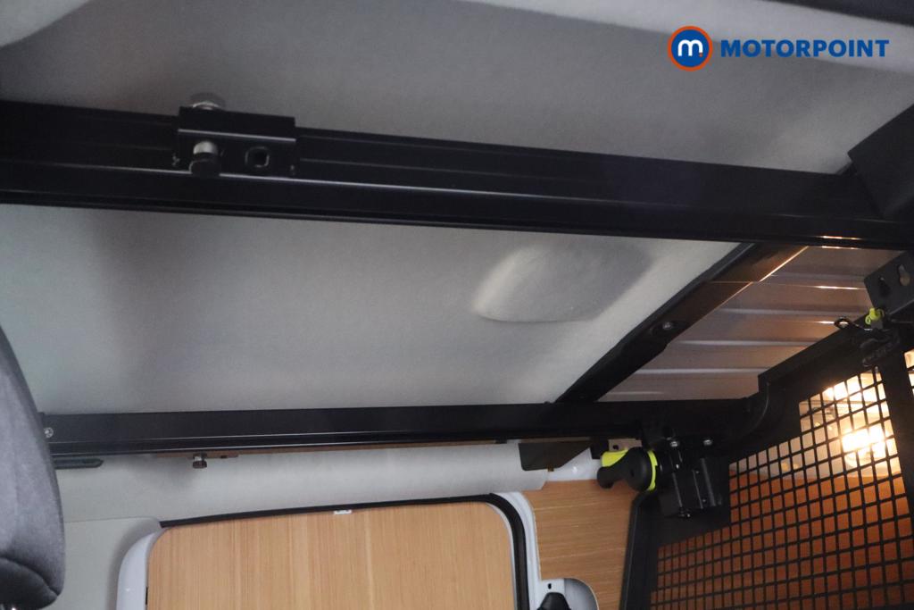Vauxhall Combo Cargo Prime Manual Diesel Crew Bus - Stock Number (1567030) - 20th supplementary image