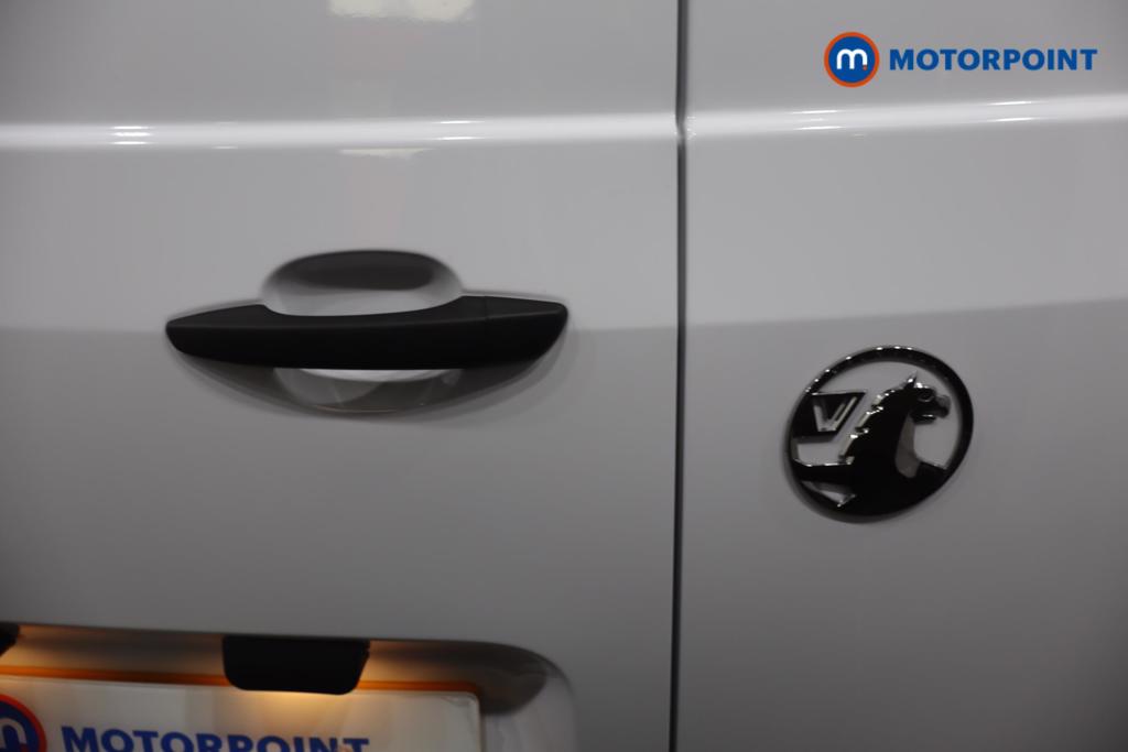 Vauxhall Combo Cargo Prime Manual Diesel Crew Bus - Stock Number (1567030) - 31st supplementary image