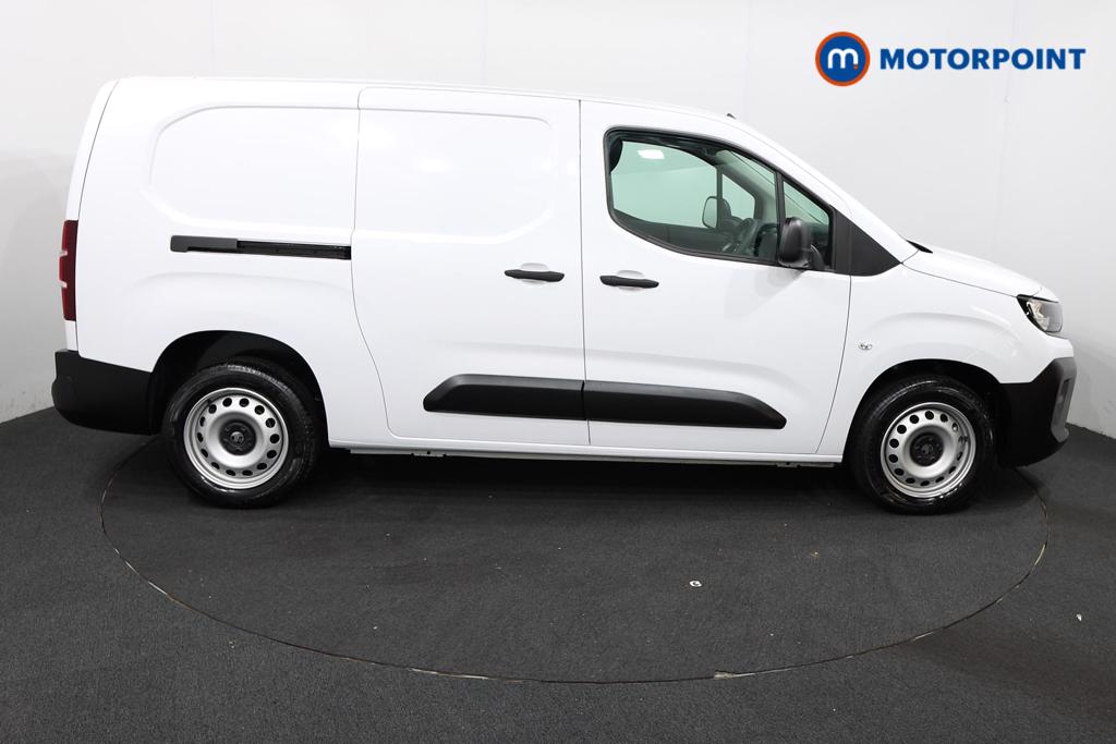 Vauxhall Combo Cargo Prime Manual Diesel Crew Bus - Stock Number (1567030) - Drivers side