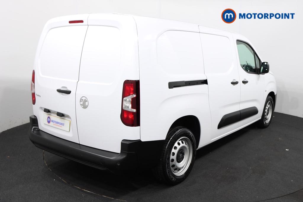 Vauxhall Combo Cargo Prime Manual Diesel Crew Bus - Stock Number (1567030) - Drivers side rear corner