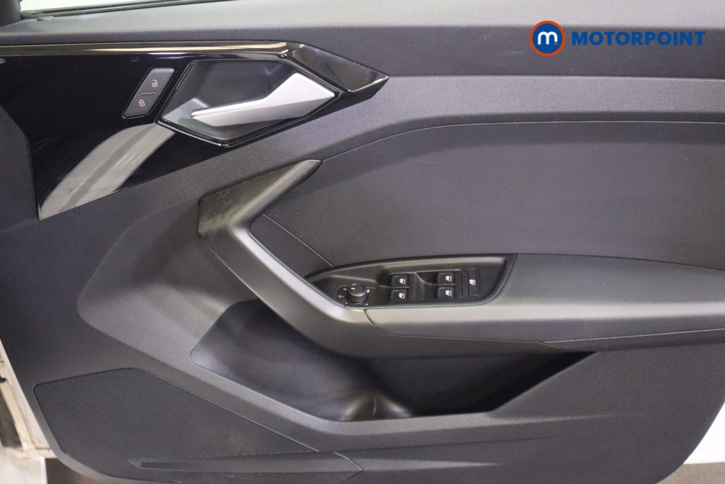 Audi A1 Technik Manual Petrol Hatchback - Stock Number (1567093) - 13th supplementary image