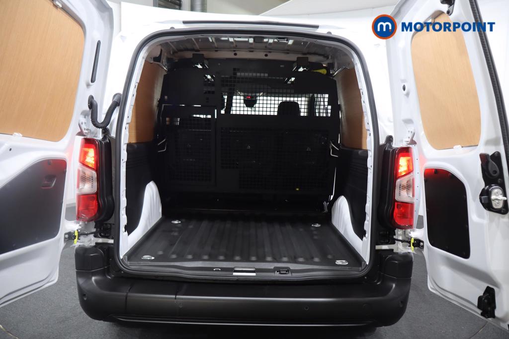 Vauxhall Combo Cargo Prime Manual Diesel Crew Bus - Stock Number (1567123) - 21st supplementary image