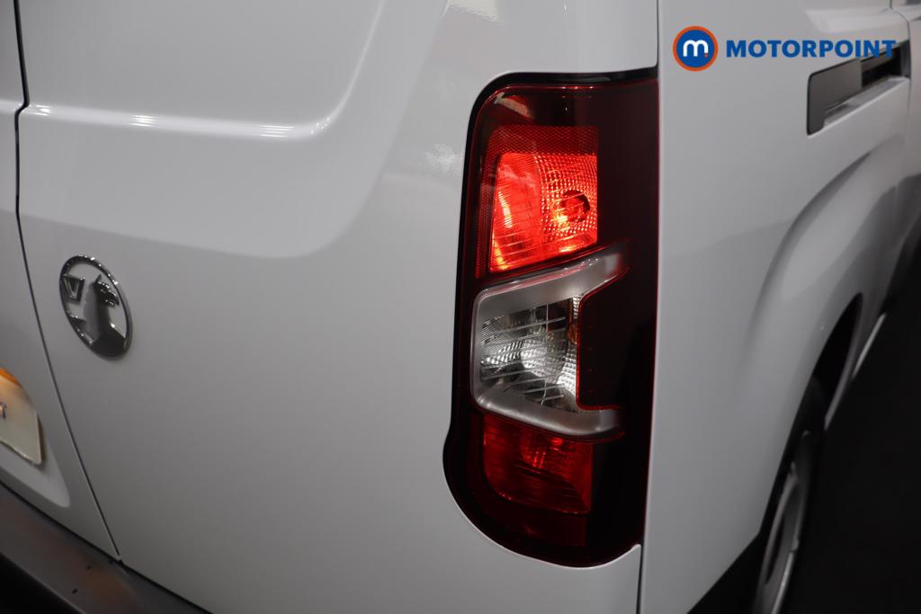 Vauxhall Combo Cargo Prime Manual Diesel Crew Bus - Stock Number (1567123) - 28th supplementary image