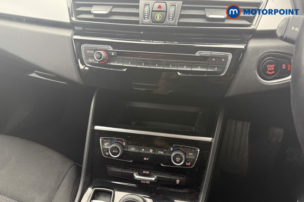 BMW 2 Series SE Manual Petrol Estate - Stock Number (1567136) - 4th supplementary image