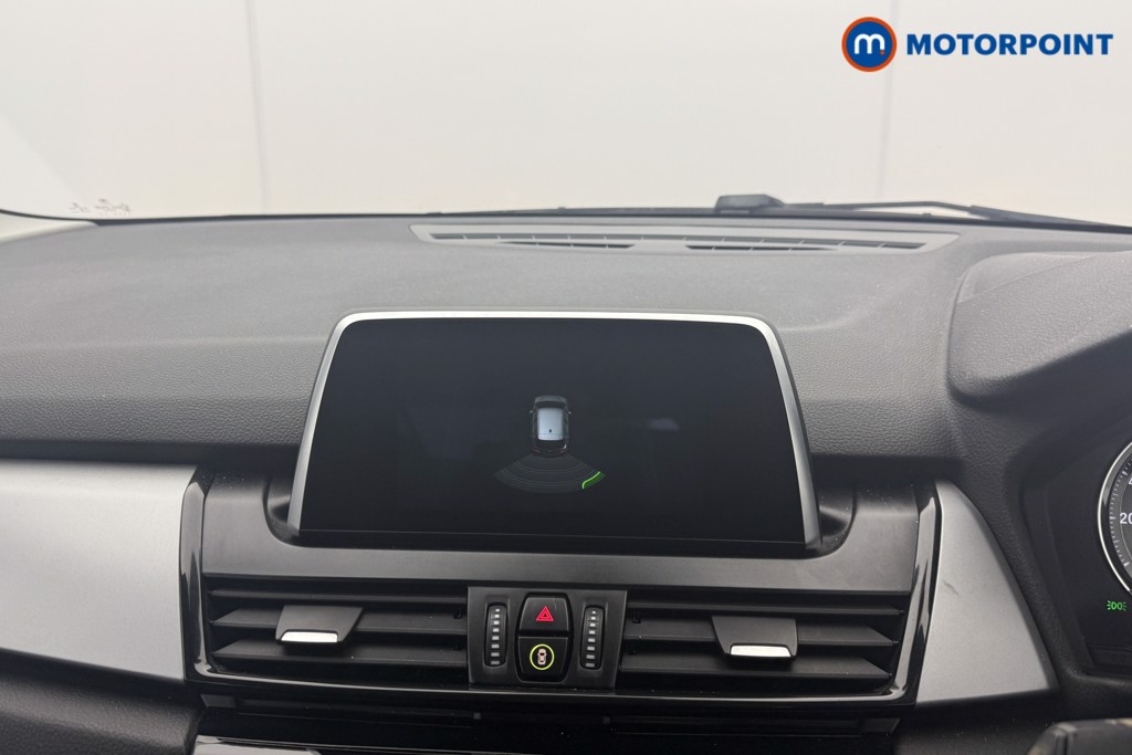 BMW 2 Series SE Manual Petrol Estate - Stock Number (1567136) - 9th supplementary image