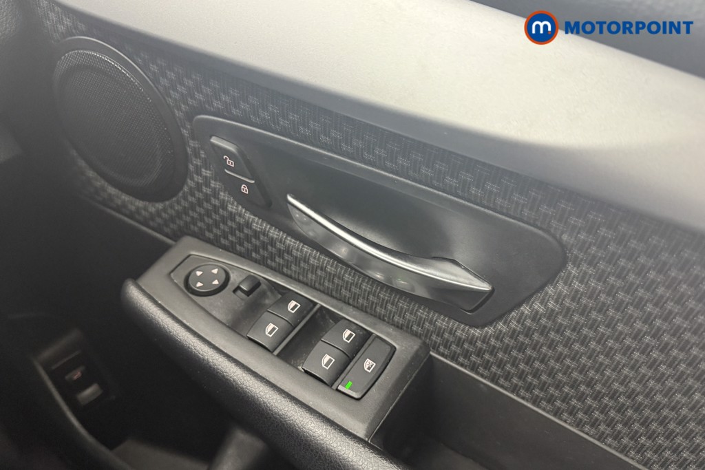 BMW 2 Series SE Manual Petrol Estate - Stock Number (1567136) - 13th supplementary image