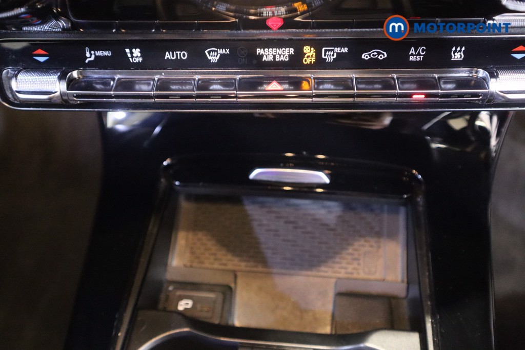Mercedes-Benz A Class Amg Line Automatic Petrol Plug-In Hybrid Hatchback - Stock Number (1567155) - 23rd supplementary image