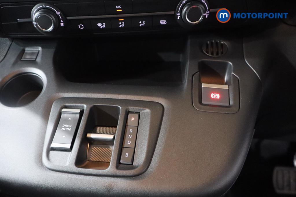Vauxhall Combo Cargo Prime Automatic Electric Panel Van - Stock Number (1567181) - 5th supplementary image