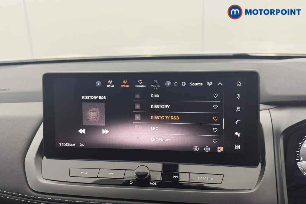 Nissan Qashqai N-Connecta Automatic Petrol SUV - Stock Number (1567428) - 4th supplementary image