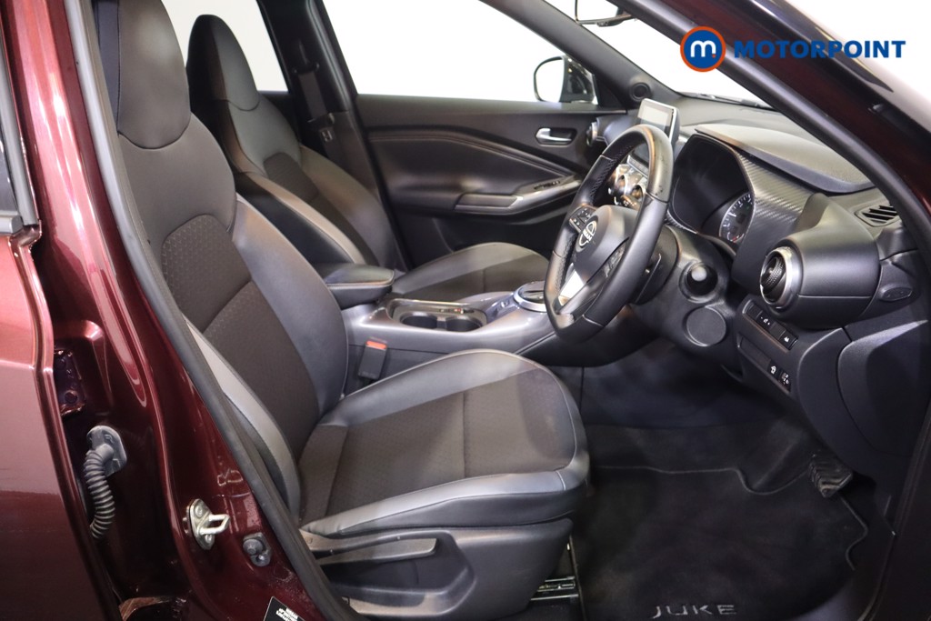 Nissan Juke N-Connecta Automatic Petrol SUV - Stock Number (1567436) - 6th supplementary image