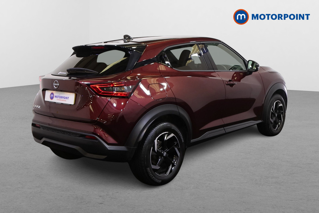 Nissan Juke N-Connecta Automatic Petrol SUV - Stock Number (1567436) - Drivers side rear corner