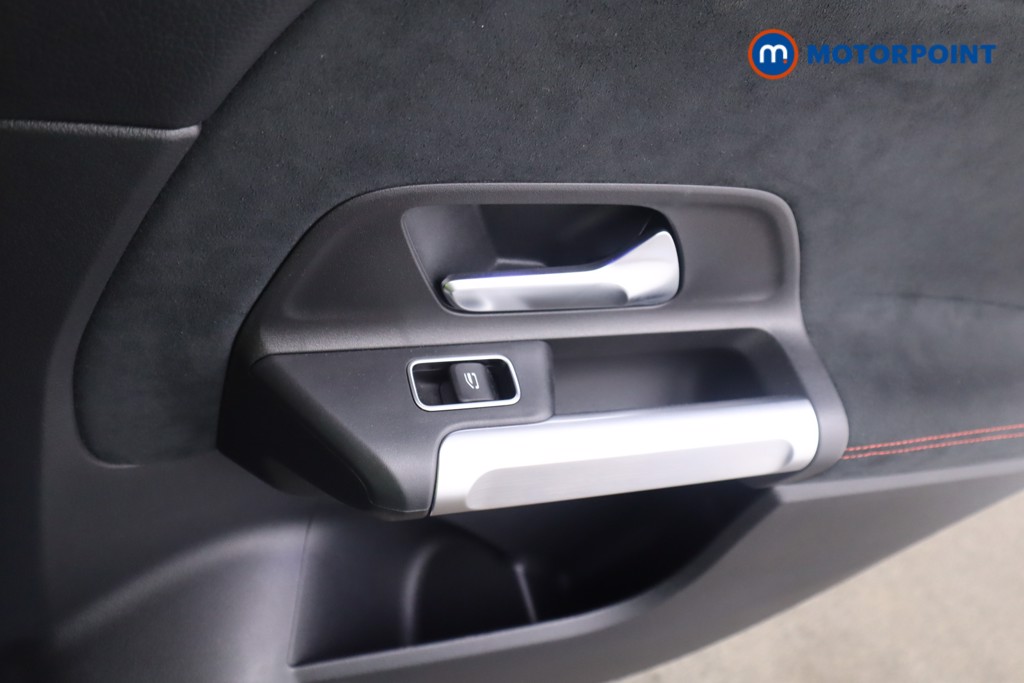 Mercedes-Benz GLB Amg Line Automatic Diesel SUV - Stock Number (1567931) - 17th supplementary image