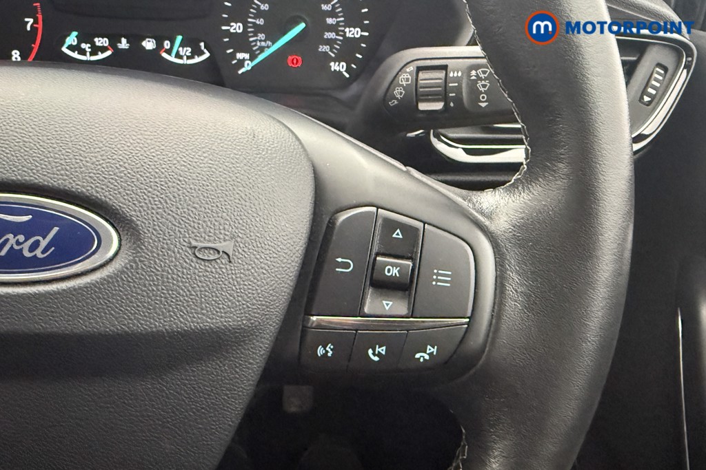 Ford Fiesta Zetec Manual Petrol Hatchback - Stock Number (1568302) - 8th supplementary image