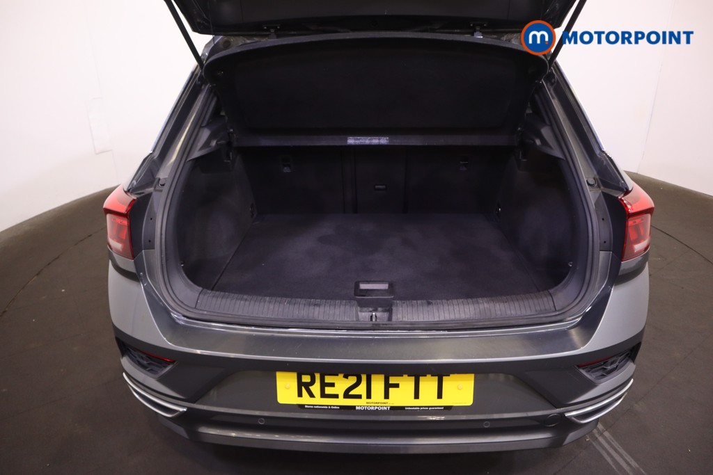 Volkswagen T-Roc R-Line Automatic Petrol SUV - Stock Number (1568398) - 8th supplementary image